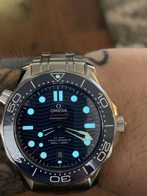 omega seamaster diver 300m lume